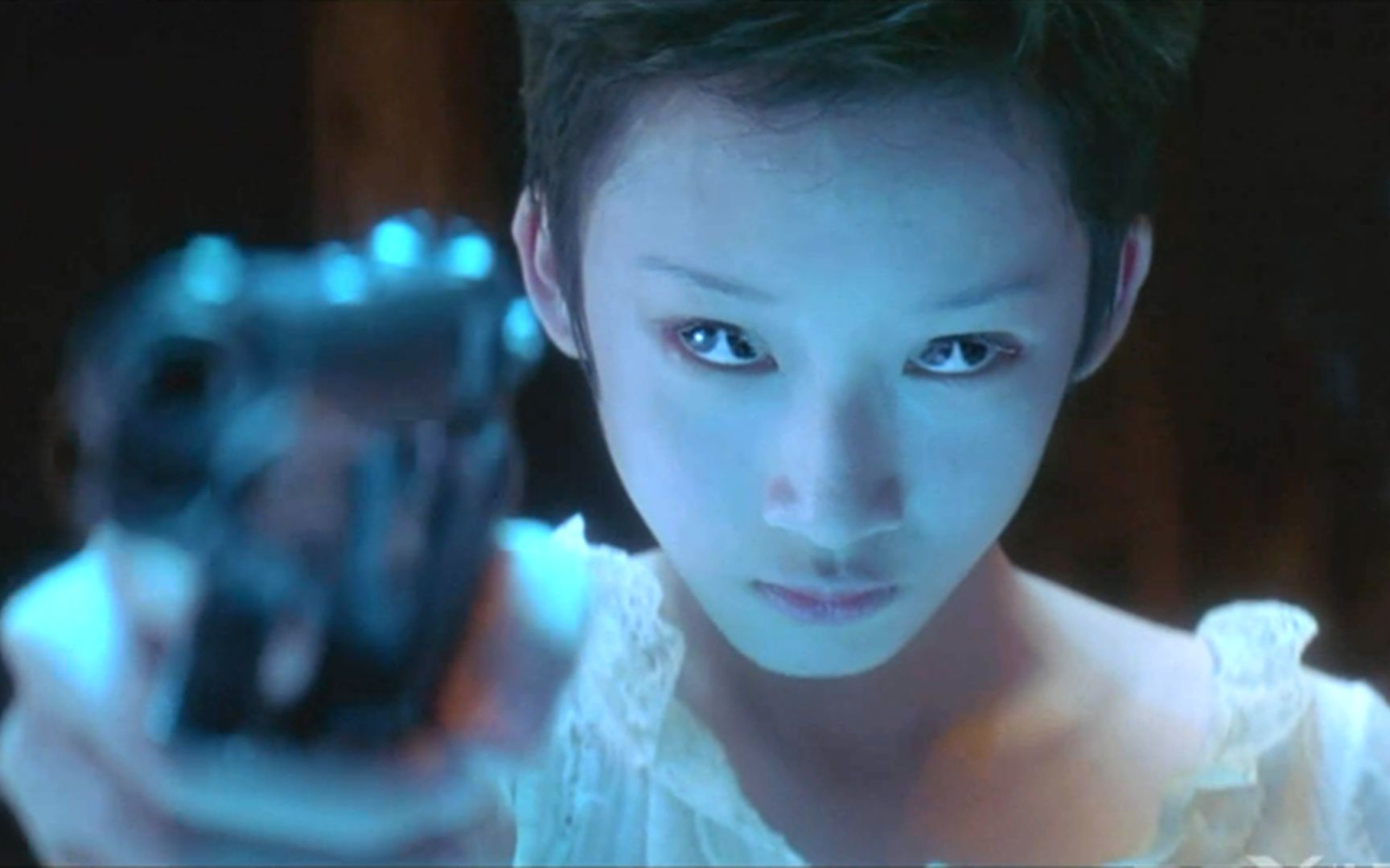 香港经典鬼片：姑娘天生双瞳，为了修炼成仙，利用五行连杀5人