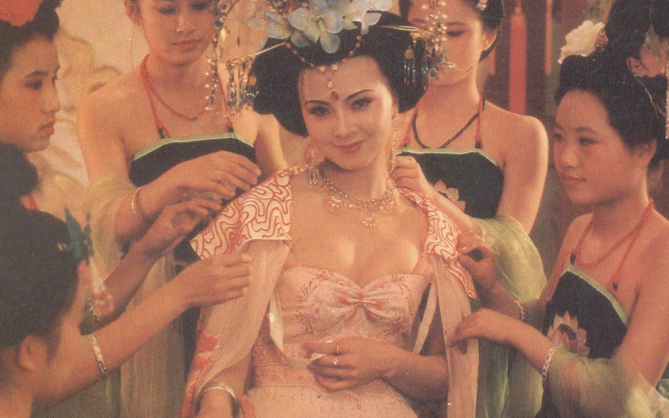 杨贵妃的奢靡生活，被这部电影演绝了，满屏都是禁忌的味道